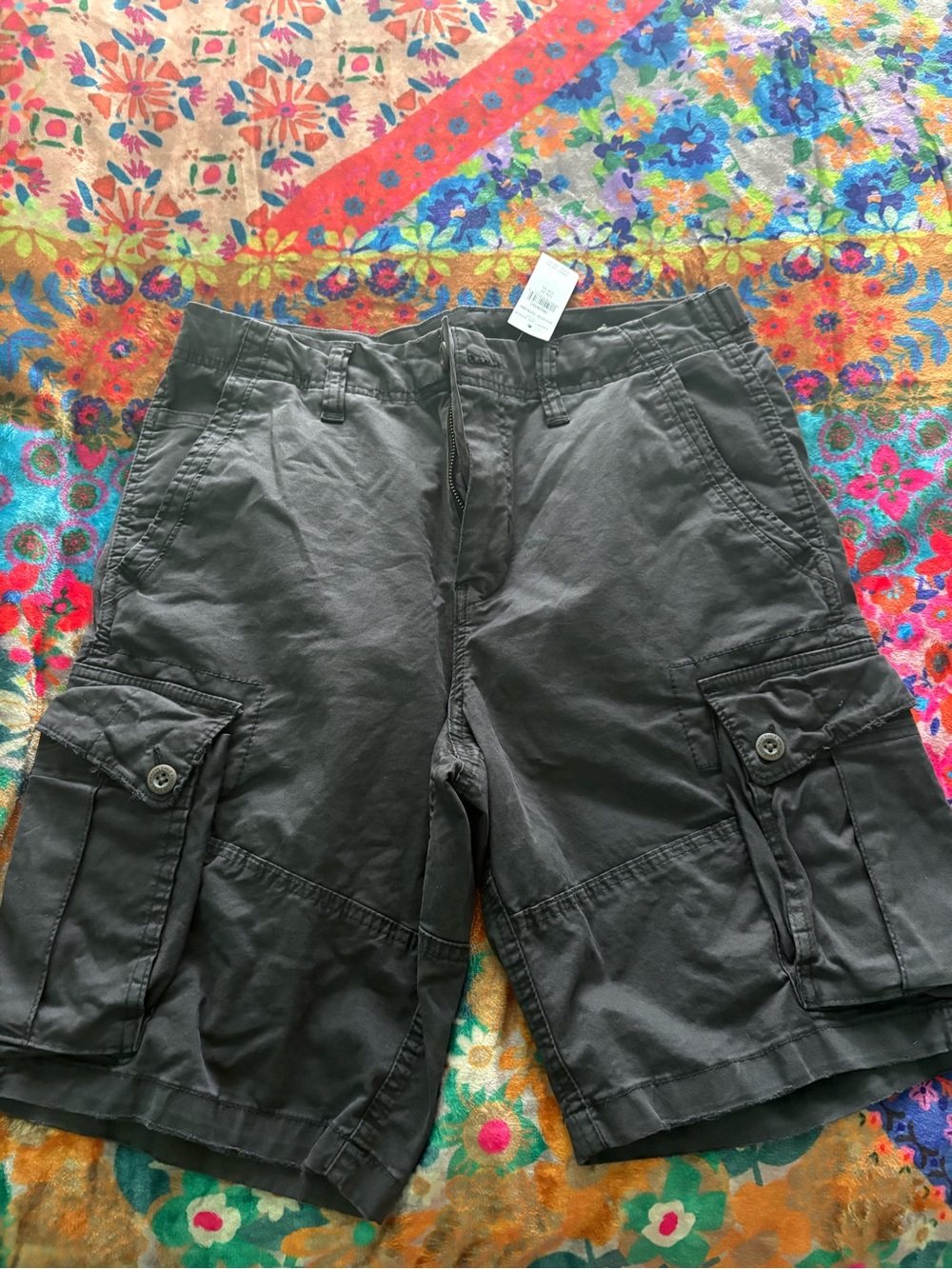 Men's Cargo Shorts in Black